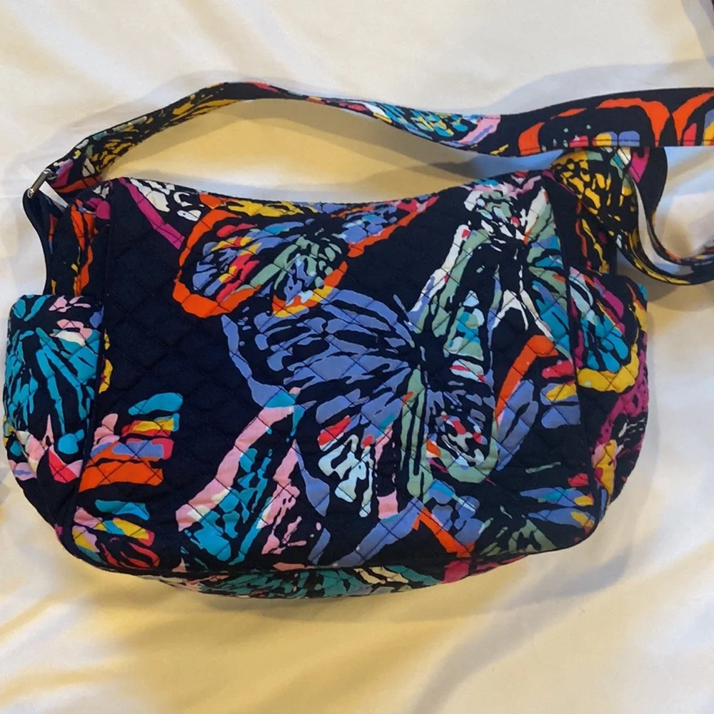 Vera Bradley Butterfly Quilted X body Super Nice condition Bonus matching bag - Picture 6 of 15